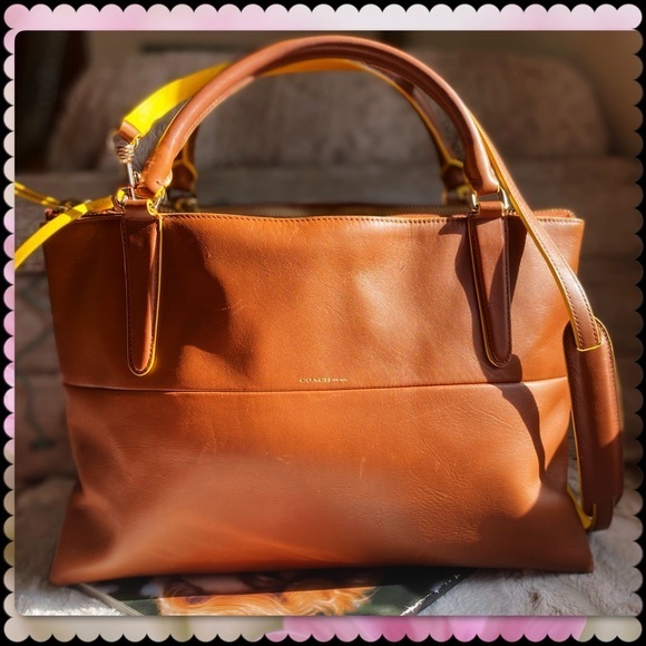 COACH BOUROUGH BAG IN SADDLE / BRITISH TAN
BEAUTIFUL PEBBLED LEATHER - Picture 5 of 16